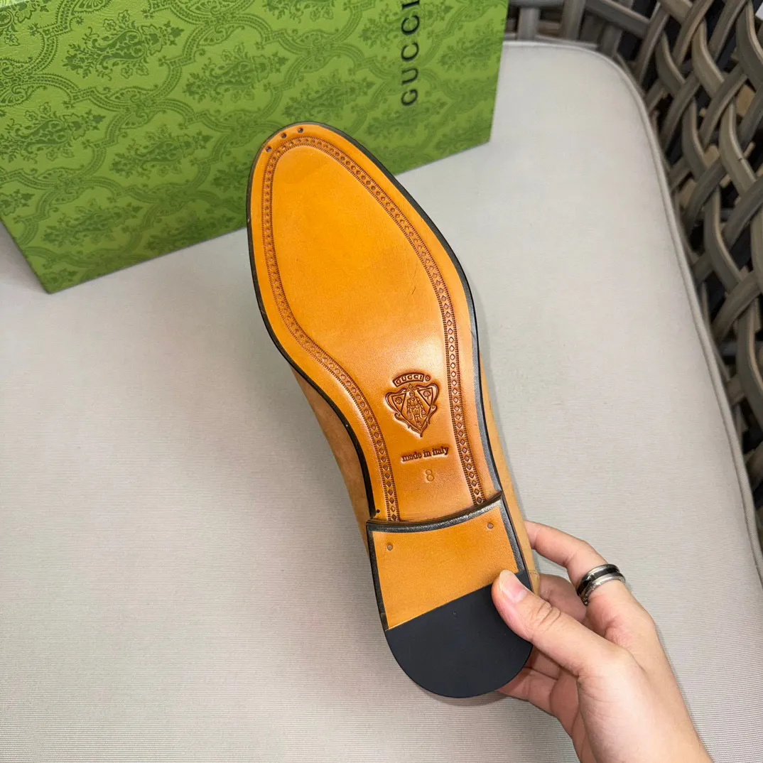 Men's shoes 💰900 Gucci ~ High-end genuine leather outsole men's casual leather shoes | The upper is made of imported original first-layer cowhide material | Classic horsebit decoration | Leather handmade tassel embellishment | Low-key luxury temperament | Comfortable foot feel | Imported genuine leather outsole | First-layer cowhide inner cowhide pad | Fine details Size: 39-44 (customized at 45.46)